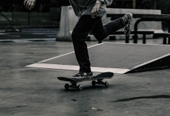 乐鱼体育网页-76人队士气高昂，冲击联盟巅峰，76人队的比赛